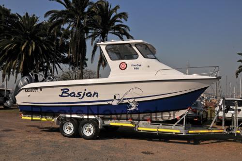 Sea Cat 800 specs and reviews